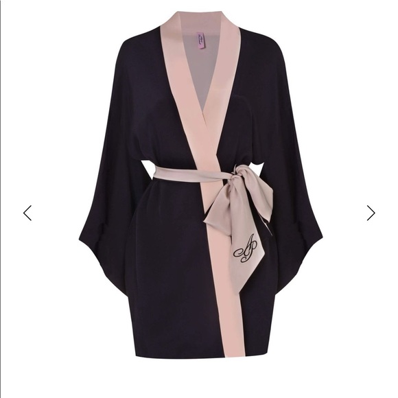 Agent Provocateur Classic Kimono - Picture 7 of 7